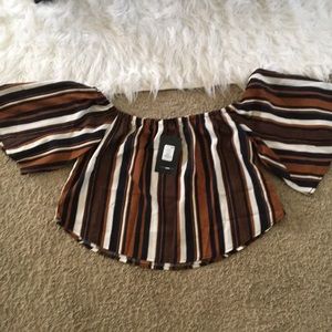 Brown, black and white crop top. New fashion Nova